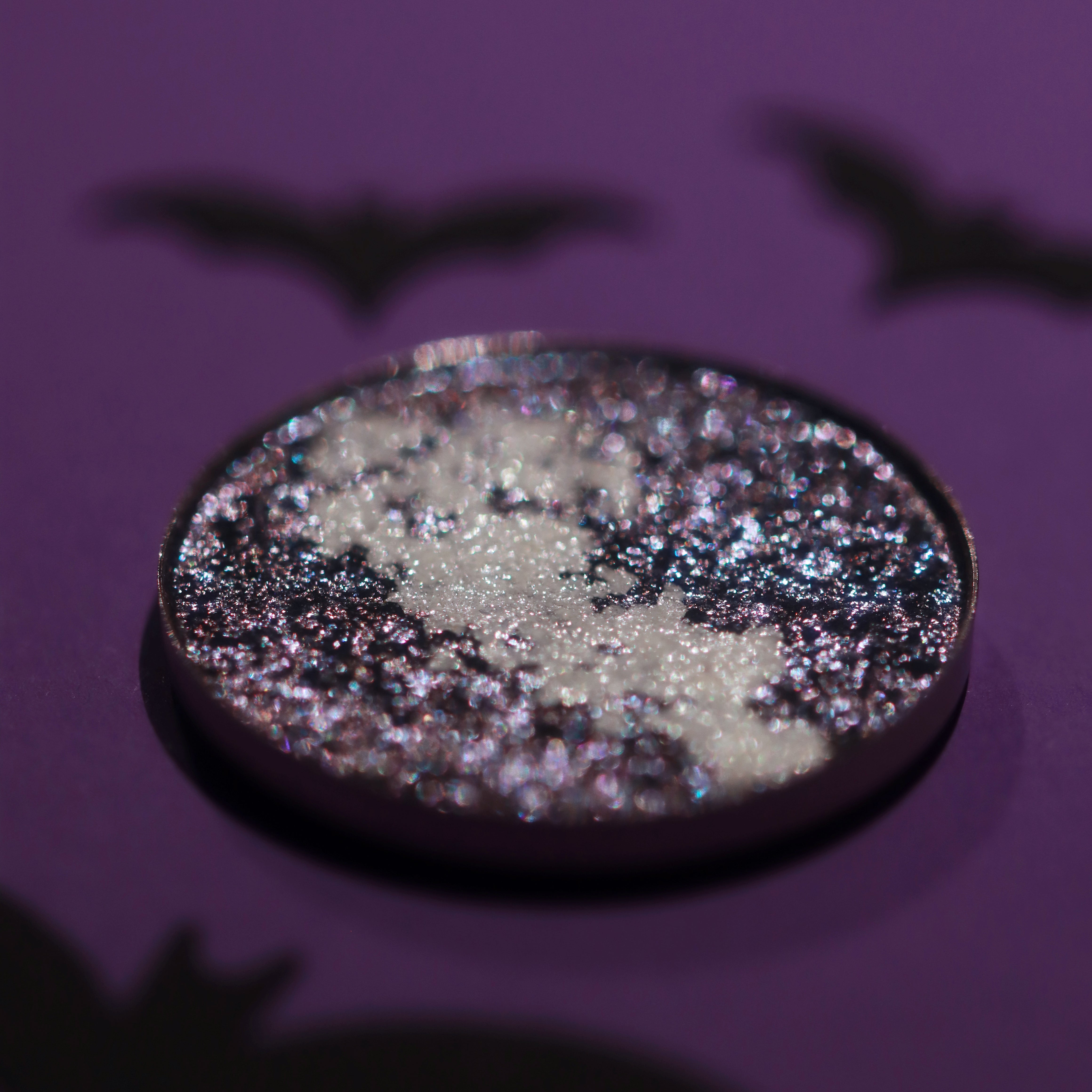 Pallor Pressed Pigment Marbled Holochrome