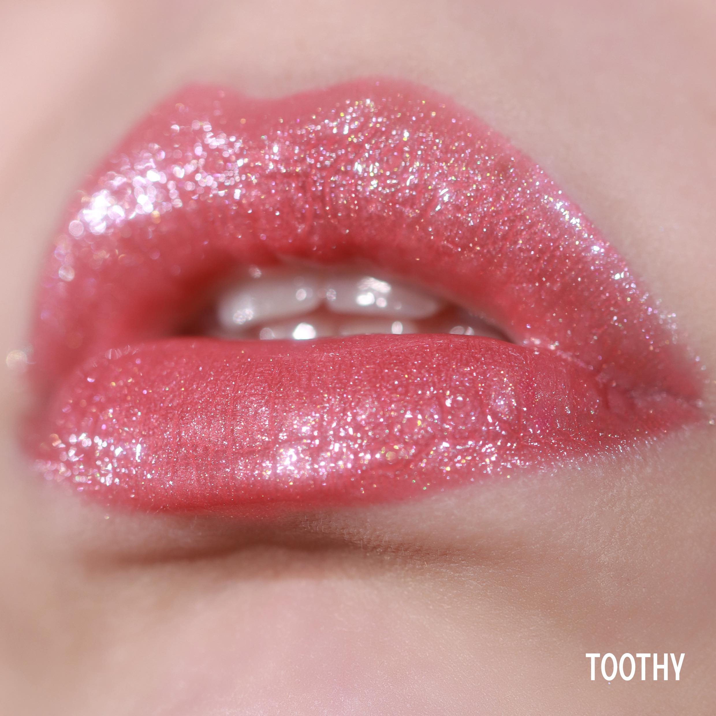 Toothy Lipgloss