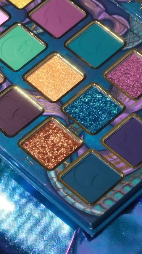 Call of the Sirens Palette