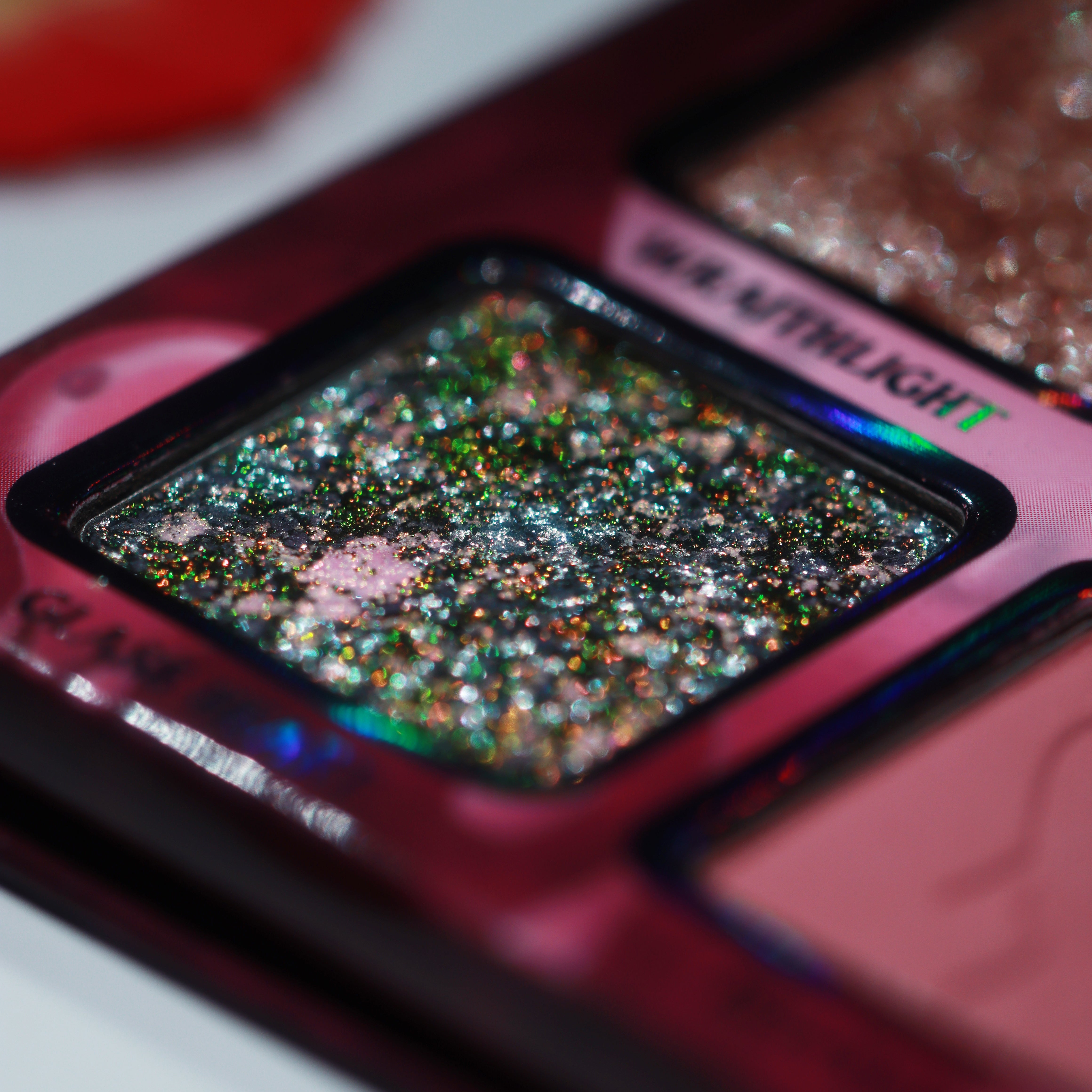 Bleeding Hearts Palette